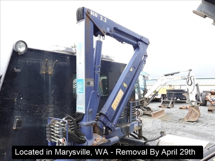 2011-ford-f550-image-7