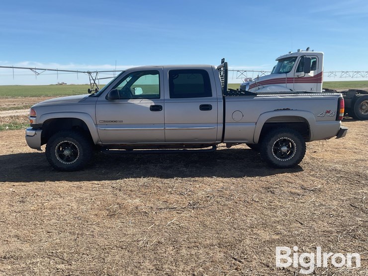 2005-gmc-2500-image-8