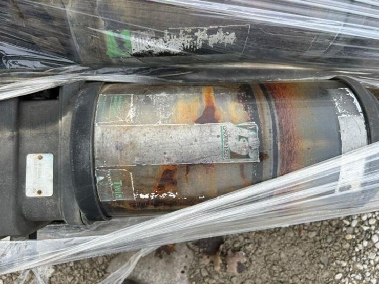 qty-of-groeneveld-auto-greasers-image-4