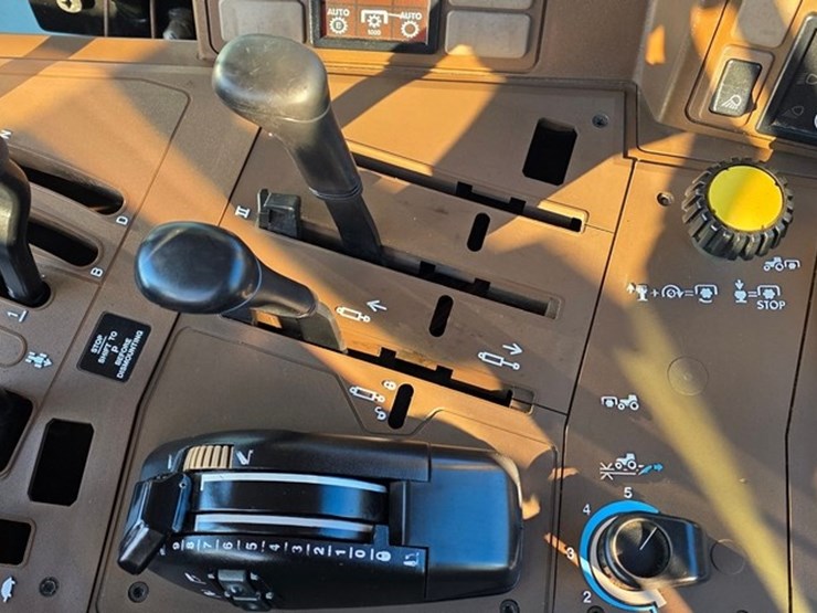 2002-john-deere-6410-image-77