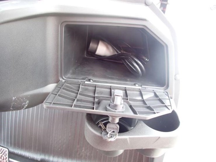 unused-2026-sdlanch-sdlgc80-golf-cart-image-18