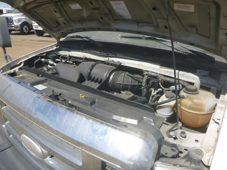 2014-ford-e450-image-12