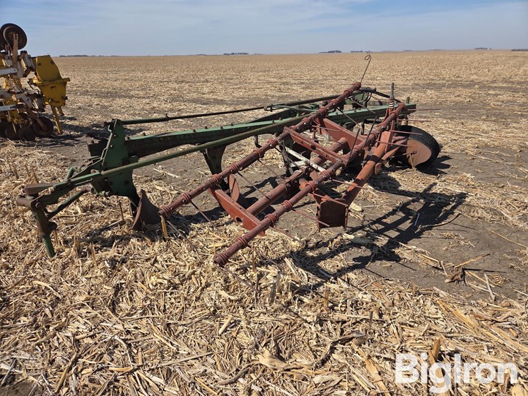 john-deere-5-image-5