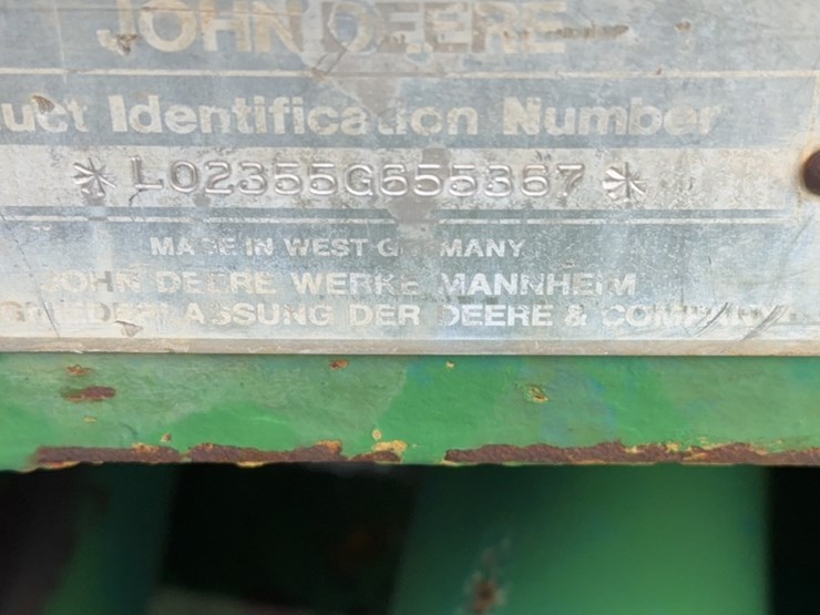 john-deere-2355-image-9