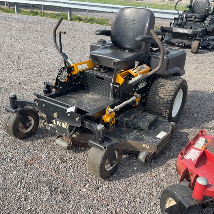 CUB CADET M60