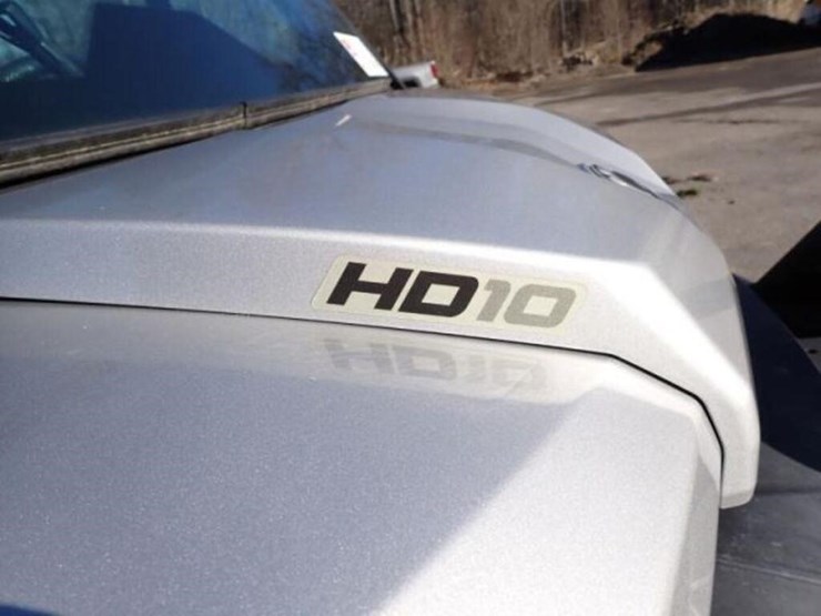 2021-can-am-defender-limited-hd10-4x4-side-by-side-image-30