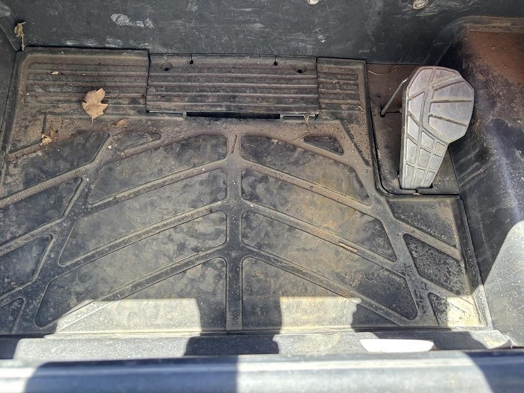 2018-kubota-ssv65-image-28