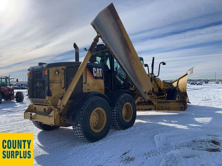 2018-caterpillar-160m-image-4