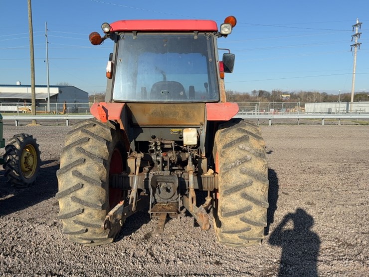 kubota-m9000-image-9