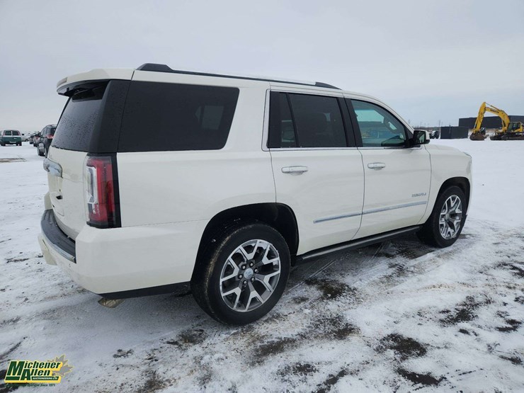 2015-gmc-yukon-denali-image-4