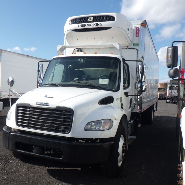 2020 FREIGHTLINER M2 106