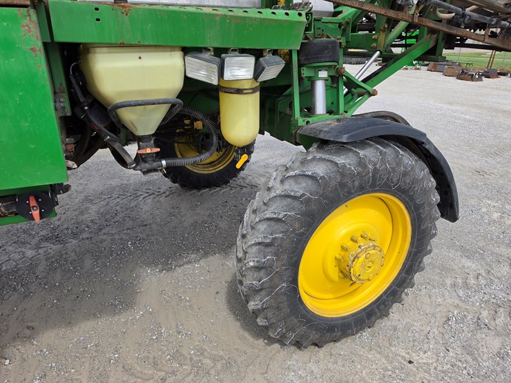 1998-john-deere-4700-image-14