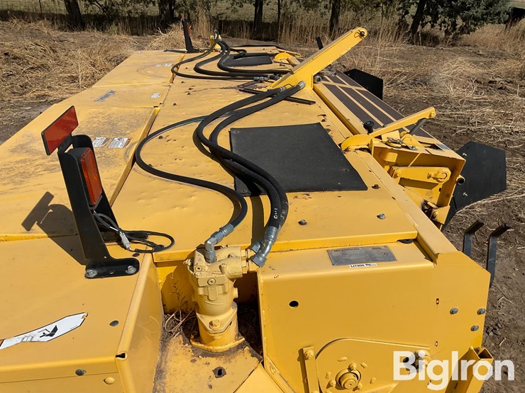 2011-new-holland-durabine-416-image-12