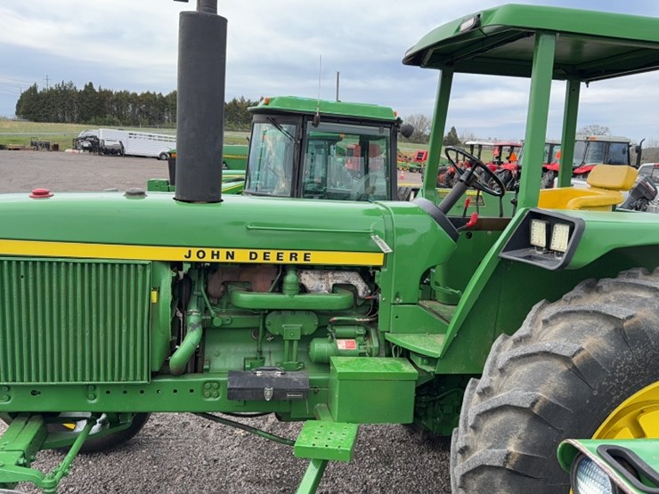 john-deere-4430-image-14