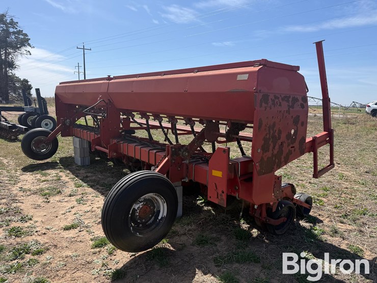 case-ih-5400-image-1