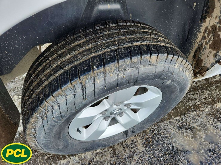 2017-dodge-1500-image-12