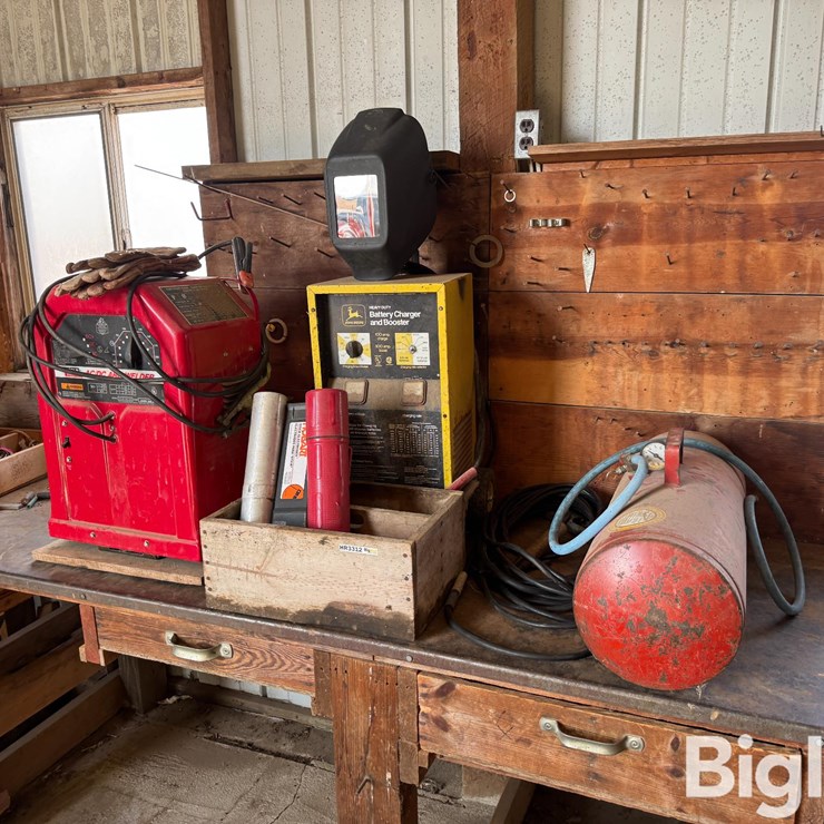 Welder/Charger & Accessories