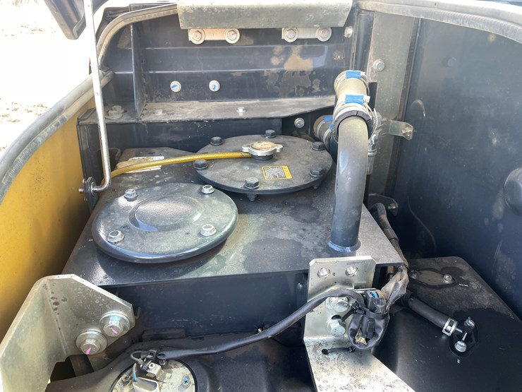 2020-deere-60g-image-25