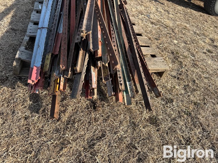 steel-t-posts-image-9