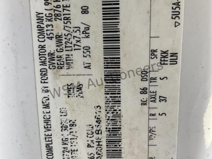 2017-ford-f250-image-15