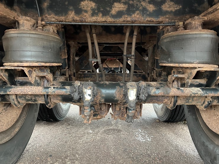 #290-•-2005-great-lakes-(3)-axle-pup-trailer-(has-mi-title)-(marenisco,-mi)-image-36