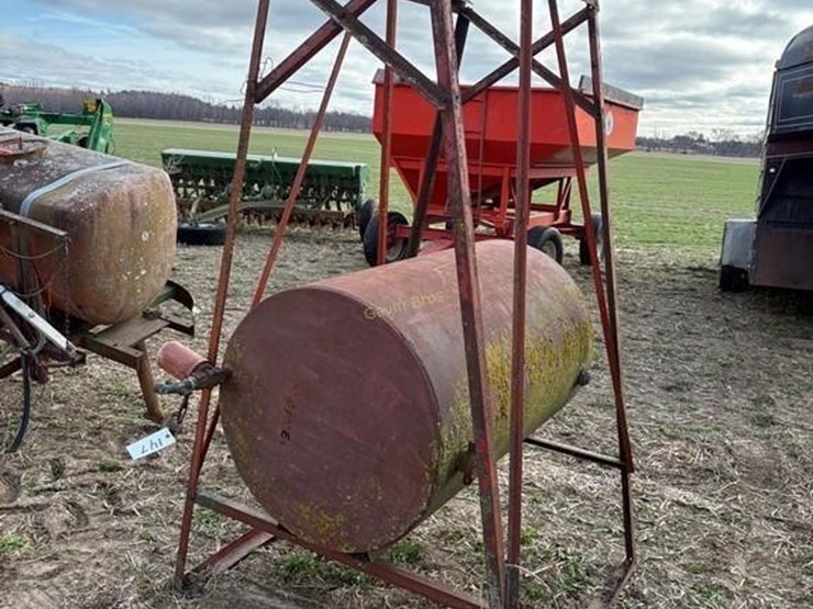 fuel-barrel-w/stand-image-2