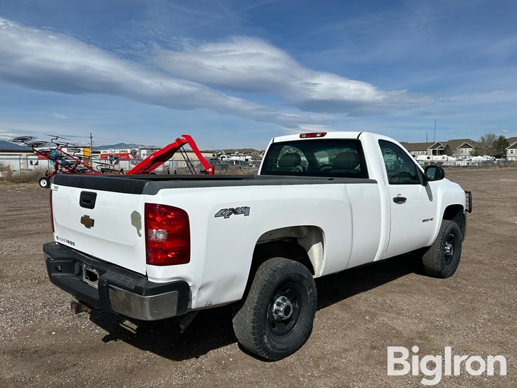 2010-chevrolet-silverado-2500-image-5