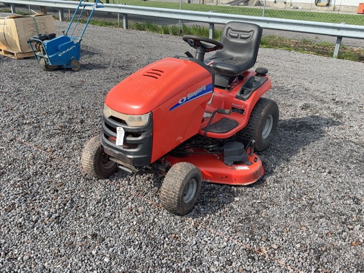 #4098-•-simplicity-riding-mower-image-1