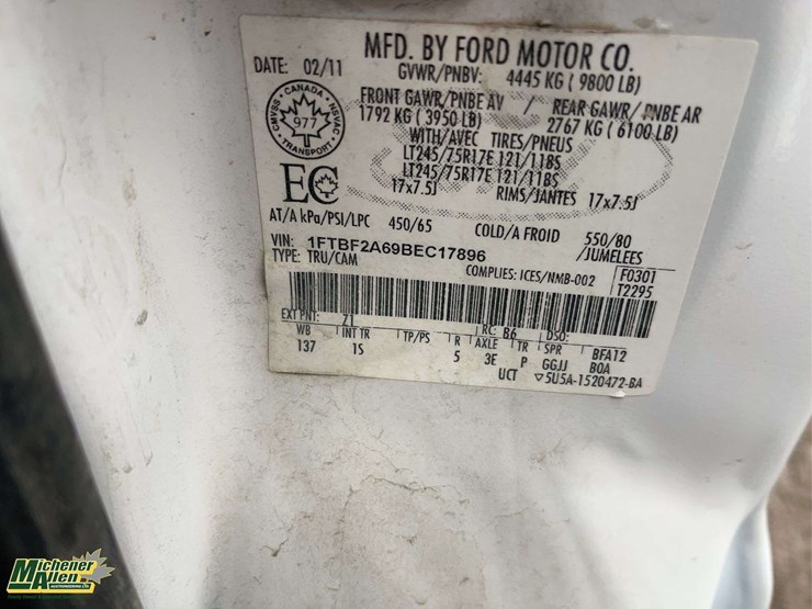 2011-ford-f250-image-26