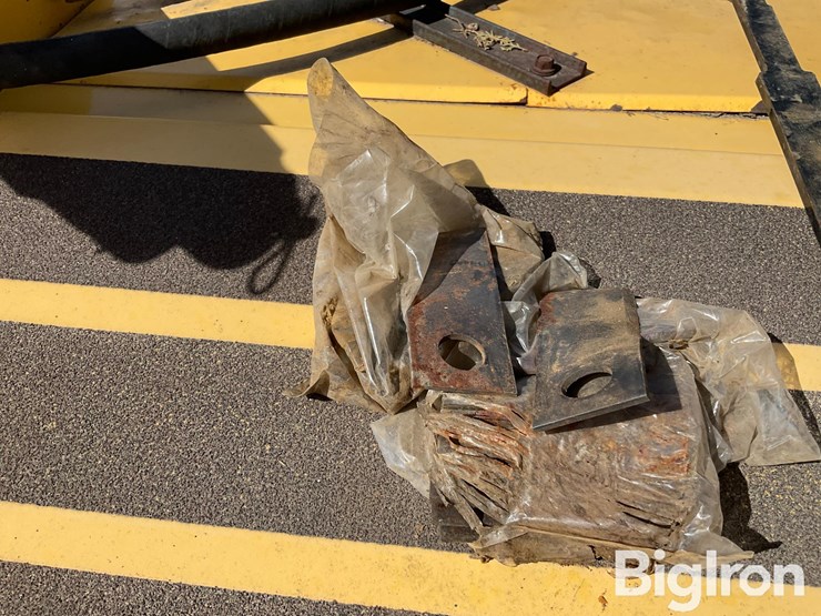 2011-new-holland-durabine-416-image-16