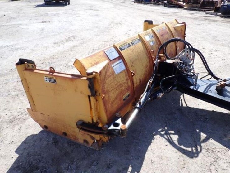 2014-new-holland-t4.75-image-24