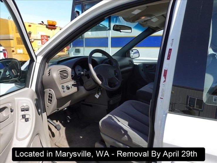 2001-dodge-grand-caravan-image-3