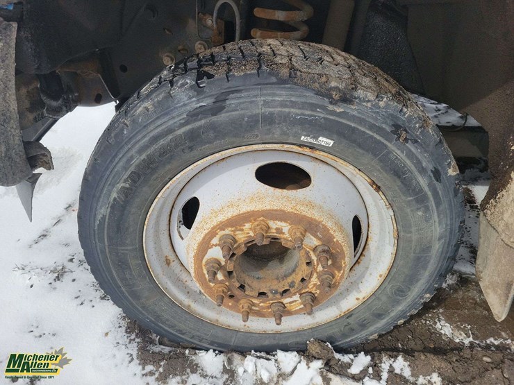 2012-ford-f450-image-8