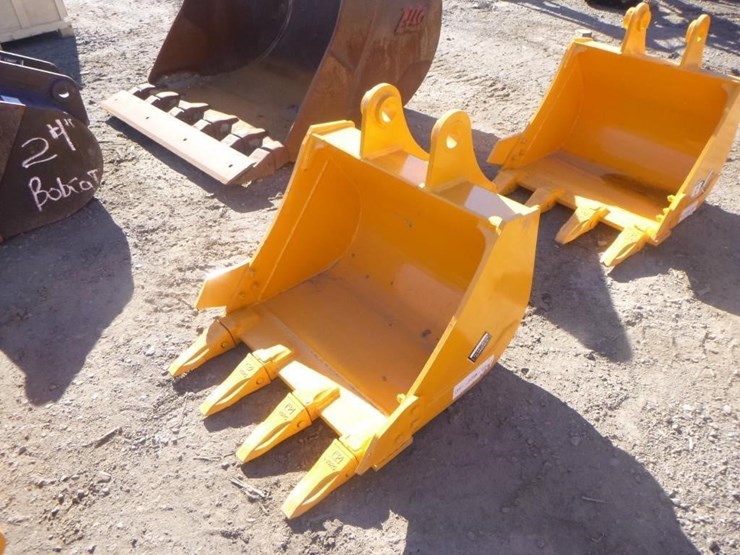 caterpillar-305-image-1