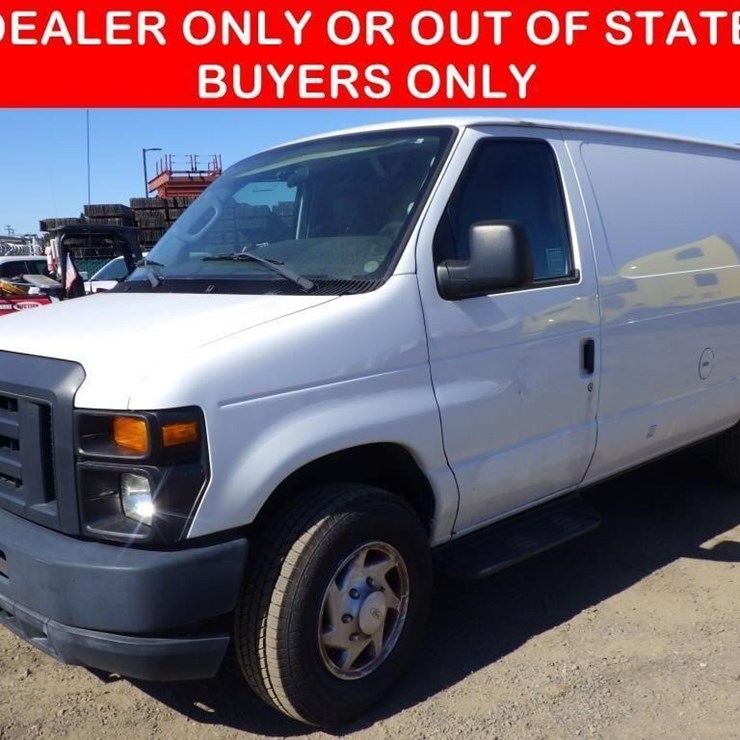 2013 FORD ECONOLINE 350