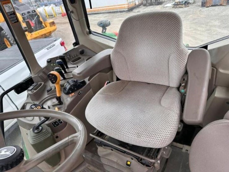 2020-john-deere-6130m-image-33