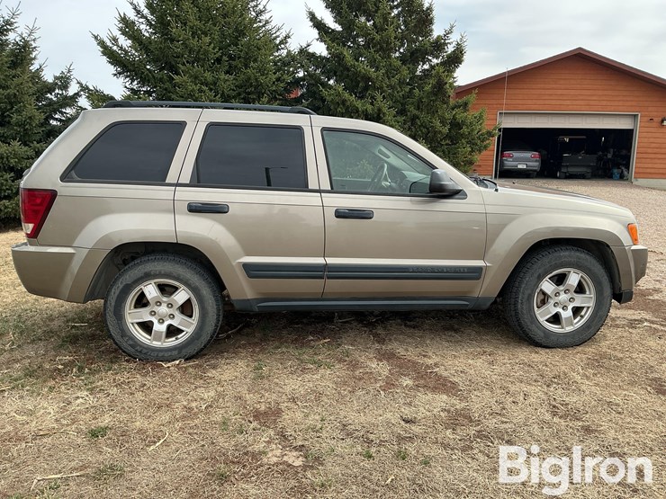 2005-jeep-grand-cherokee-image-4