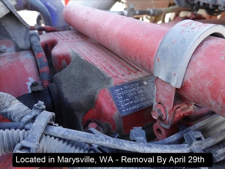 2015-peterbilt-567-image-9