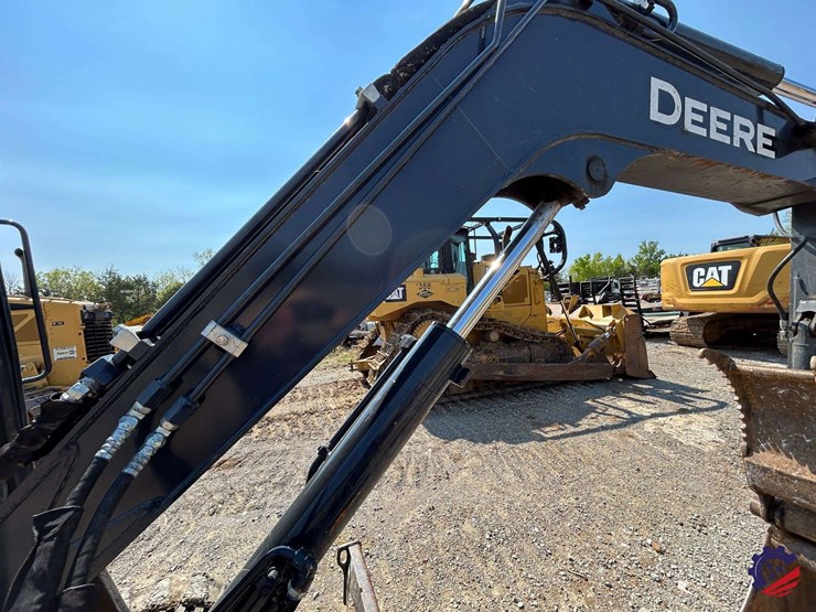 2021-deere-60g-image-35