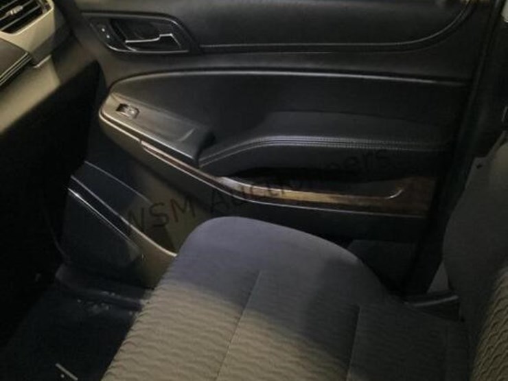 2017-chevrolet-tahoe-image-20