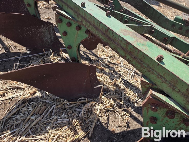 john-deere-5-image-17