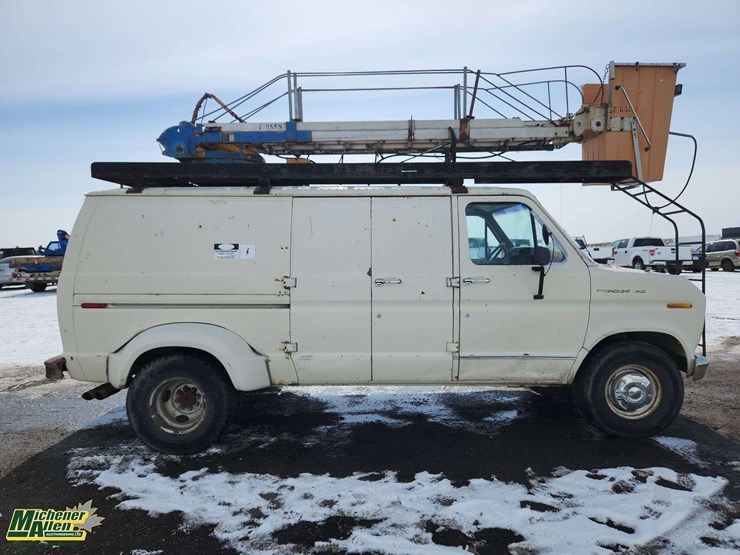 1990-ford-e350-image-8