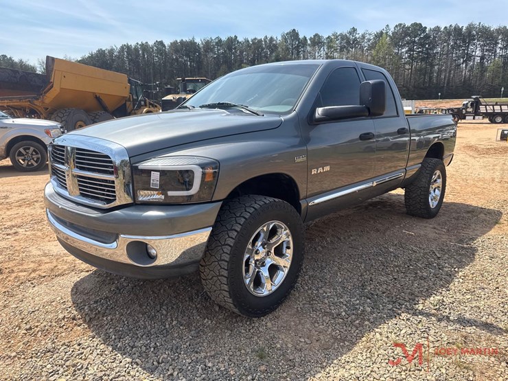 2008-dodge-1500-image-8