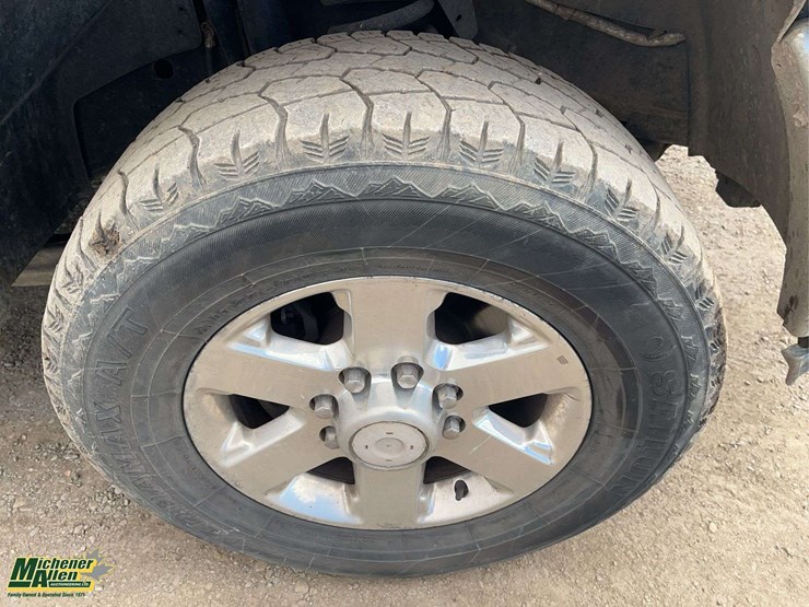 2014-dodge-2500-image-13