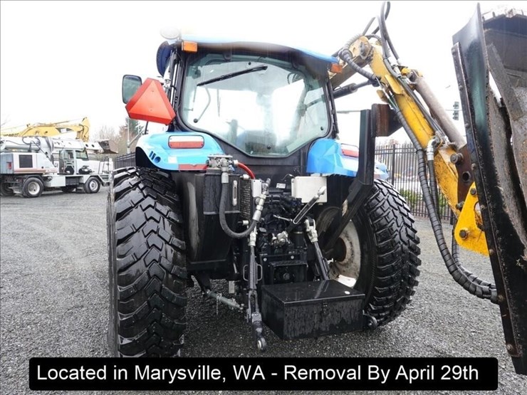 2012-new-holland-t6030-plus-image-32