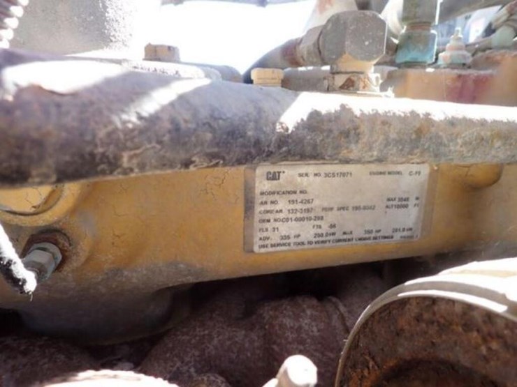 2001-freightliner-fld112-image-29