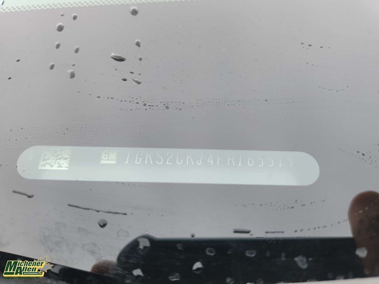 2015-gmc-yukon-denali-image-41