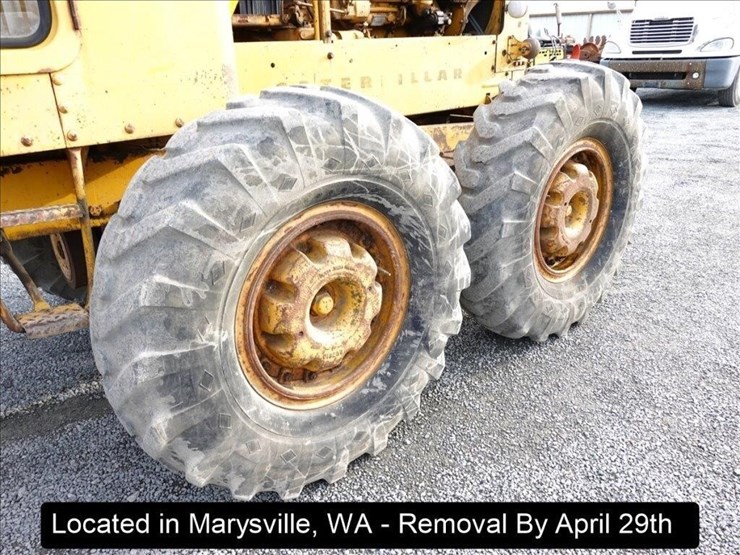 1965-caterpillar-120-image-12