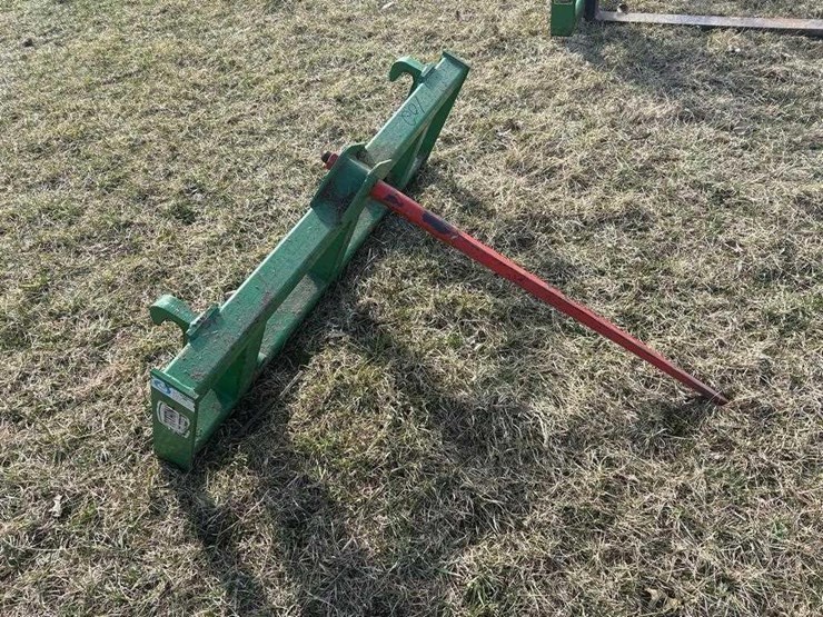 titan-loader-bale-spear-image-1