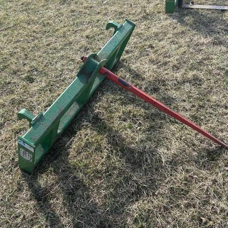 Titan Loader Bale Spear